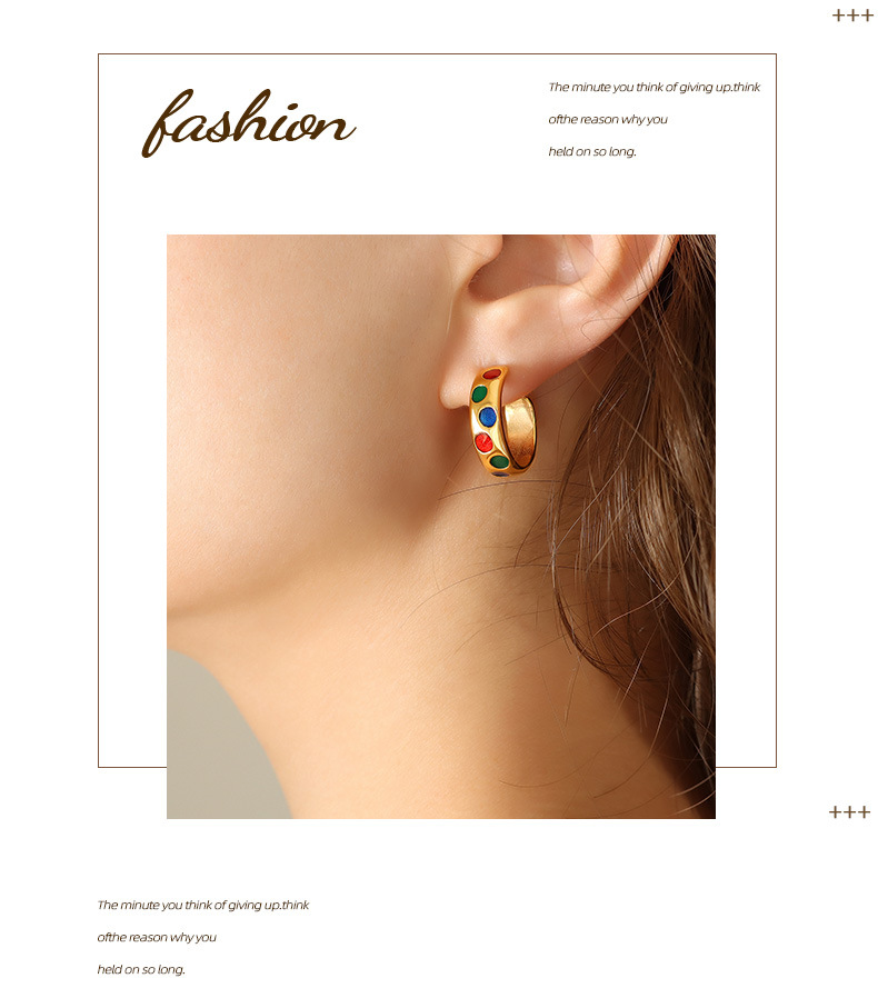 Simple Style C Shape Titanium Steel Plating Earrings 1 Pair