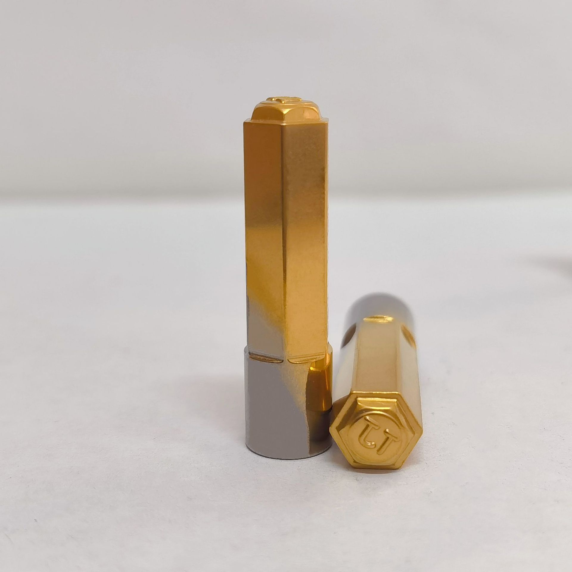 双六角精冲 不锈钢六角镀钛紧固件精冲 带TJ头标 非标螺丝头模具