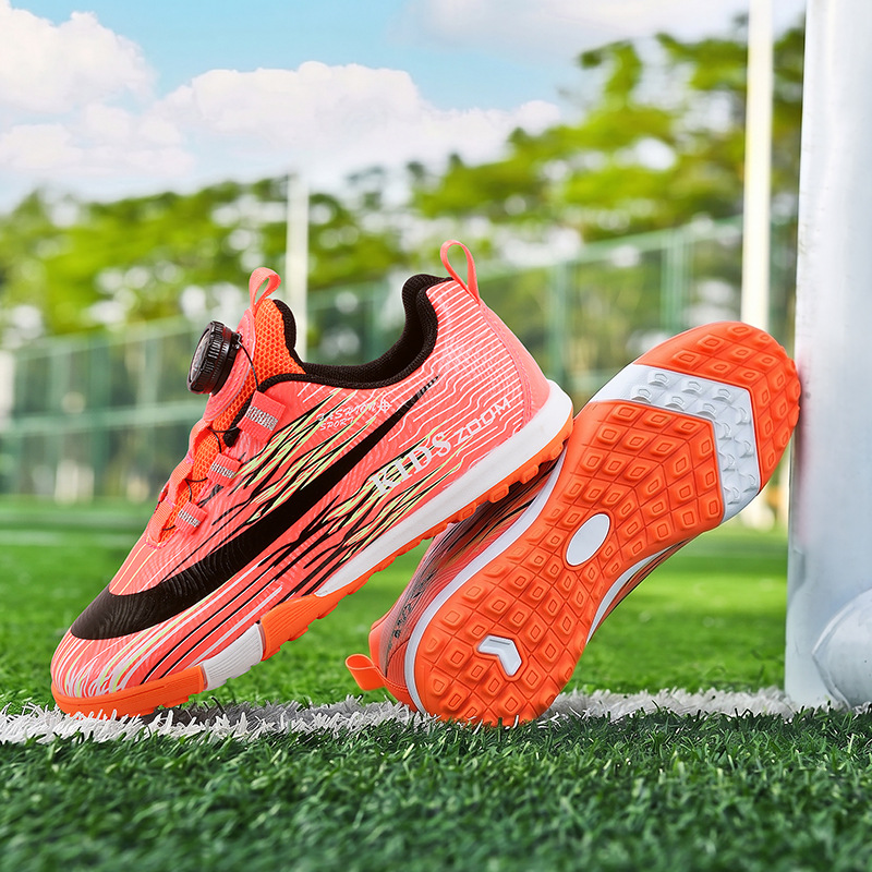 Children's Soccer Shoes With Rotary Buckle For Competition_voghion.com