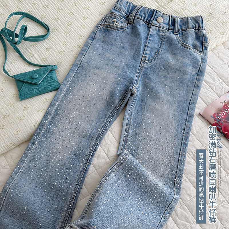 Girls' Jeans with Rhinestones and White Flared Design, 2026 New Model, Children's Clothing from Huzhou Zhili