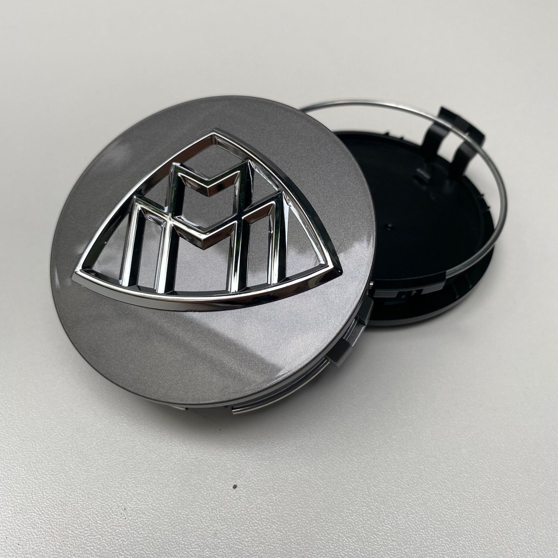 Suitable for Mercedes-Maybach Wheel Hub Caps W222S600Ls400L Electroplated Wheel Hub Modification Center Cap Logo Matte