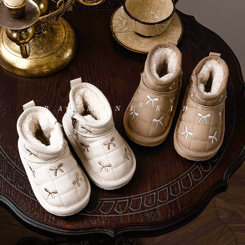 Детские теплые зимние сапоги с вышивкой, утепленные зимние ботинки 2024, новые повседневные хлопковые сапоги на мягкой подошве для мальчиков и девочек, большая хлопковая обувь