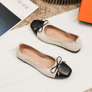 Women's Flats with a Gentle French Style, 2025 New Square-Toed Loafers with Bowknot and Soft Sole Slip-On Design