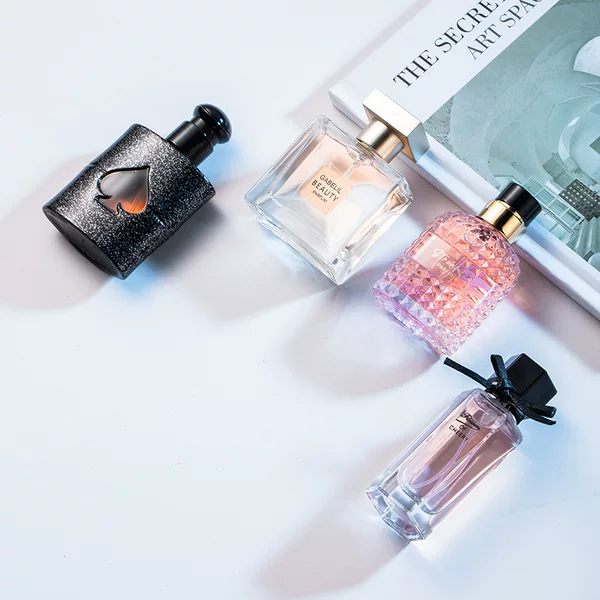 Authentic Flower Story Ladies Perfume Set Gift Box Fresh and Lasting Light Fragrance Shake Sound Live Explosions Black Crow Wholesale
