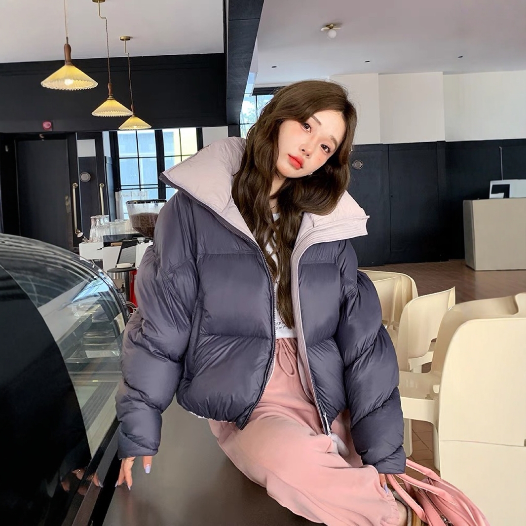 韩版潮牌羽绒服女2023新款90白鸭绒外套短款连帽小个子面包服女