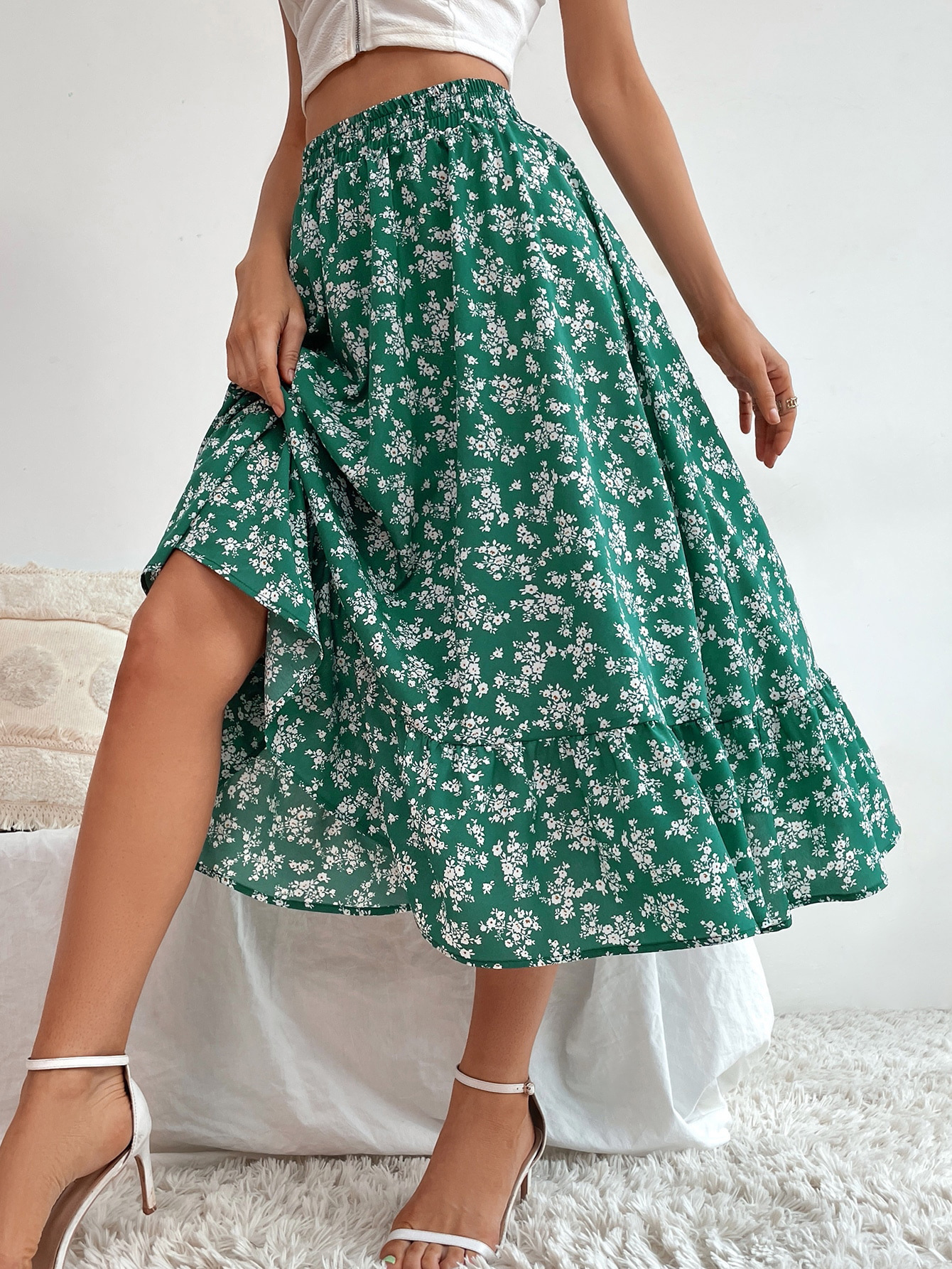 182g Weight Midi Dress Dress Length Type Skirt Dresses Type Spandex, Polyester Fabric Type High Waist Waist Line Inelastic Elasticity Holiday, Daily Occasion Regular Fit Fit Type Ditsy Floral, Leopard Pattern Spring, Autumn Season Women's Gender Casual, Streetwear Style Spring Autumn Casual Streetwear Ditsy Floral Leopard Spandex Polyester Midi Dress Skirts 63