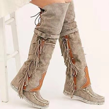 Winter boots with studs flat