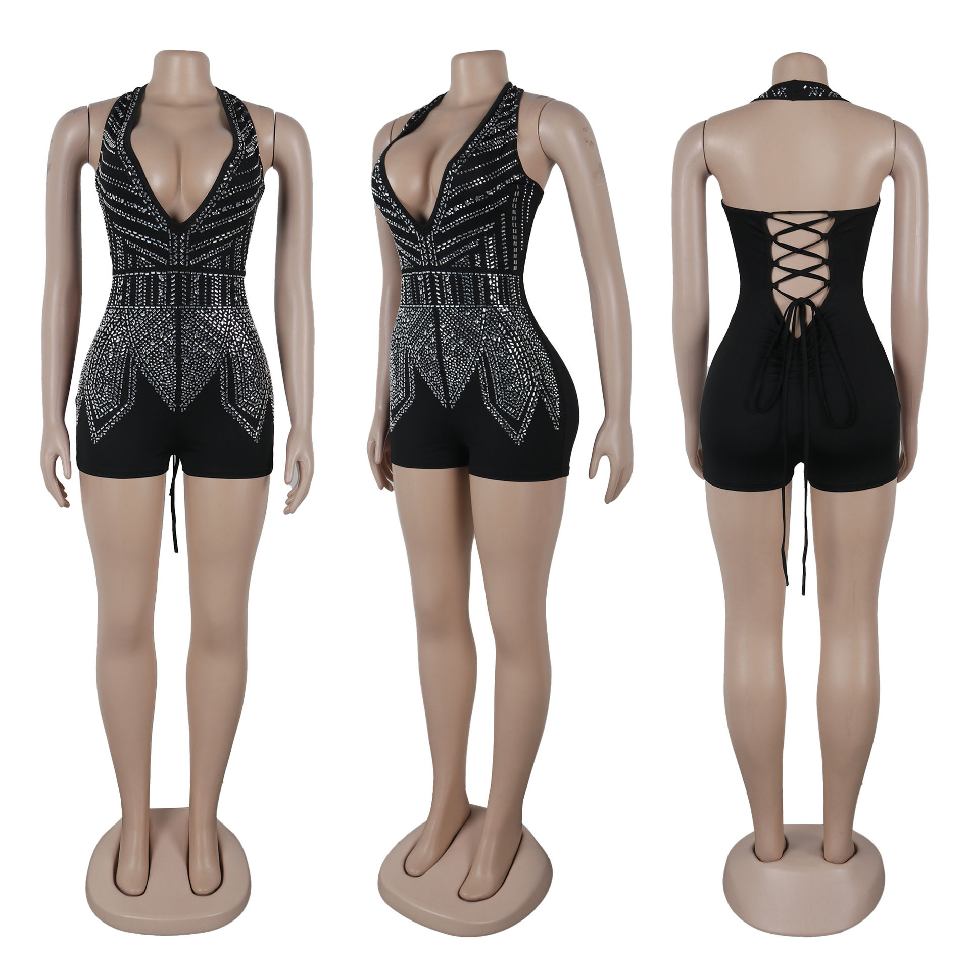 Combinaison short dos nu à bretelles et col licou pour femme avec diamants profonds_voghion.com