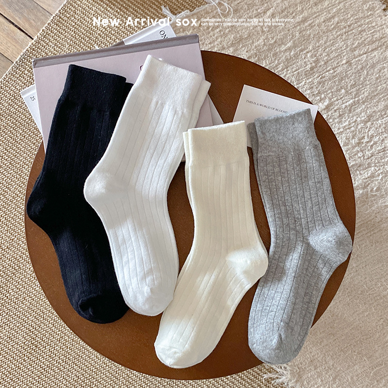 Calcetines de primavera y otoño, calcetines de pila gruesas de color sólido, escolares japoneses, vientos de marea, chicas grises, mias, medianas y largas.