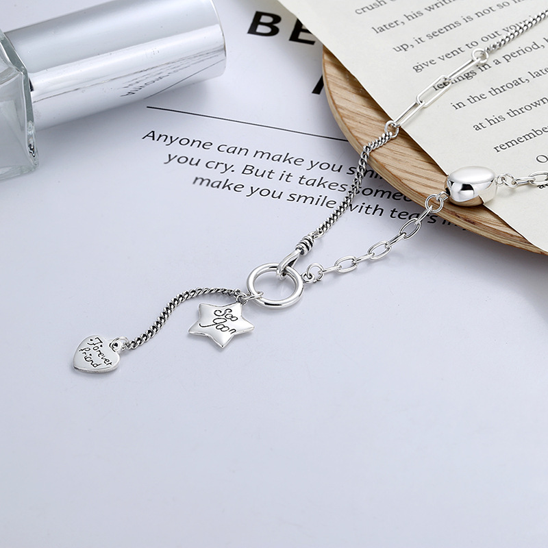 Fashionable trend pendant with tassels