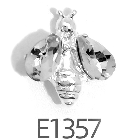 Internet celebridad nueva aleación de uñas joyería diamante lote mixto Opal mariposa perla abeja uñas rhinestone fábrica al por mayor