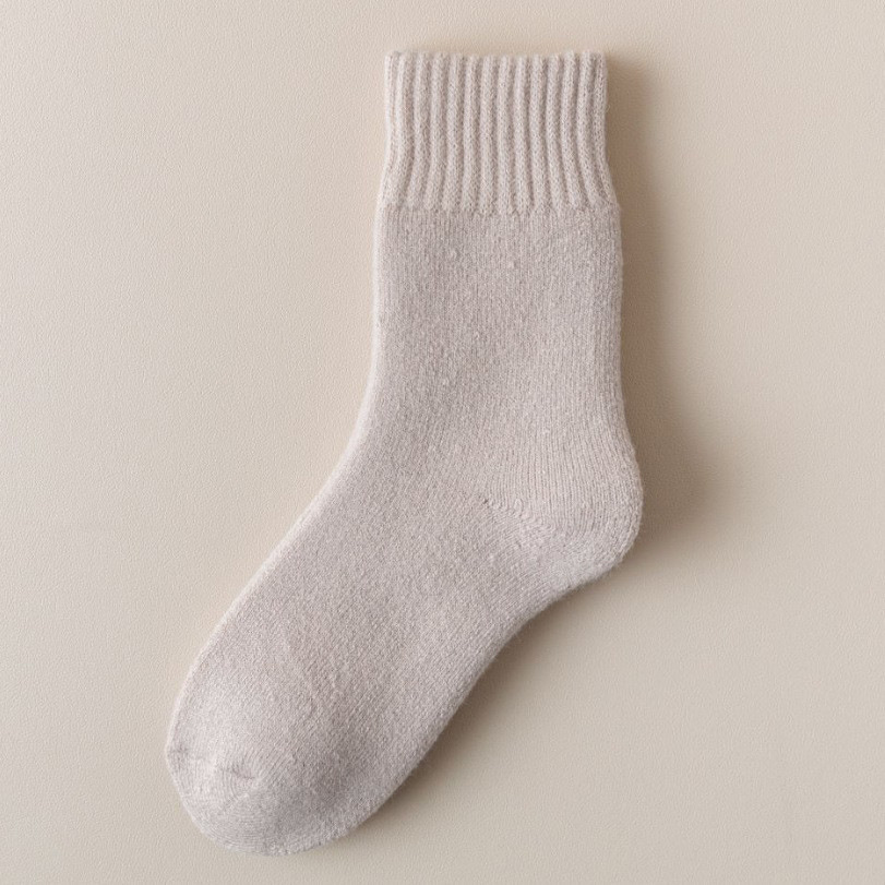 カシミヤの靴下の女性の月子の靴下の産後の秋冬の中で靴下とベルベットの厚い睡眠の靴下のぬいぐるみの保温のウールの靴下