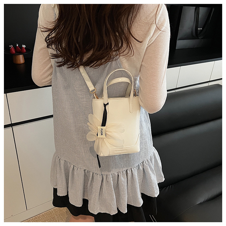 Fashionable and high-quality hand-held small bag for women, 2025 new summer Instagram versatile phone bag, Korean style trendy crossbody bag undefined