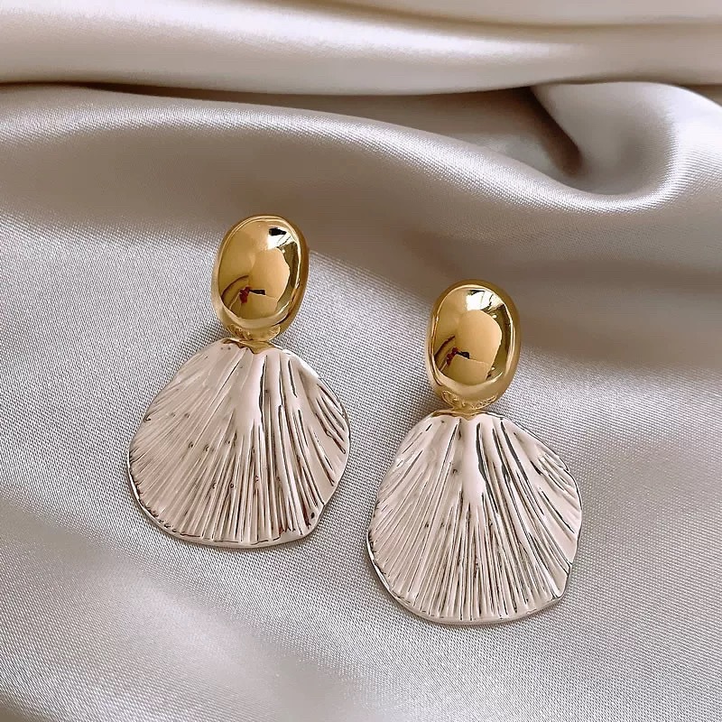9 # Metallic silver shell texture earrings
