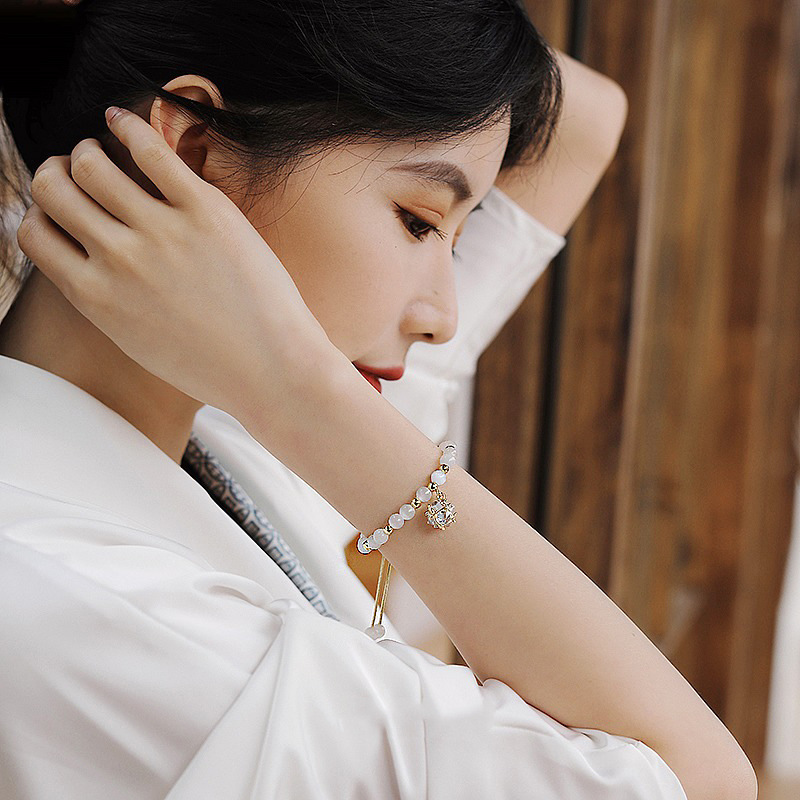 snake chain Chain Type 1 Piece Quantity Elegant Geometric Alloy Cat's Eye Stone Snake Chain Chain & Link Bracelets Wholesale