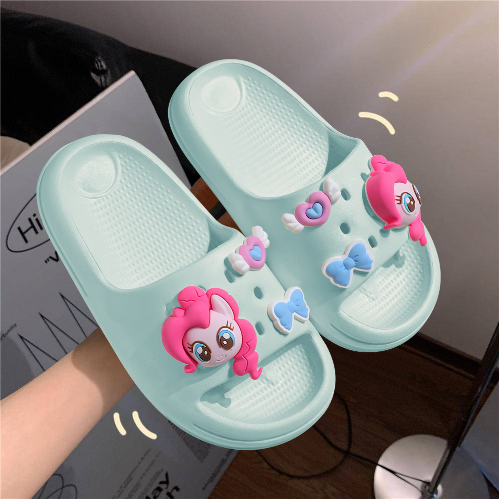 Xiaoma Baoli 2025 nuevos niños medianos y grandes para adultos chanclas lindas sandalias y zapatillas al aire libre de dibujos animados para padres e hijos
