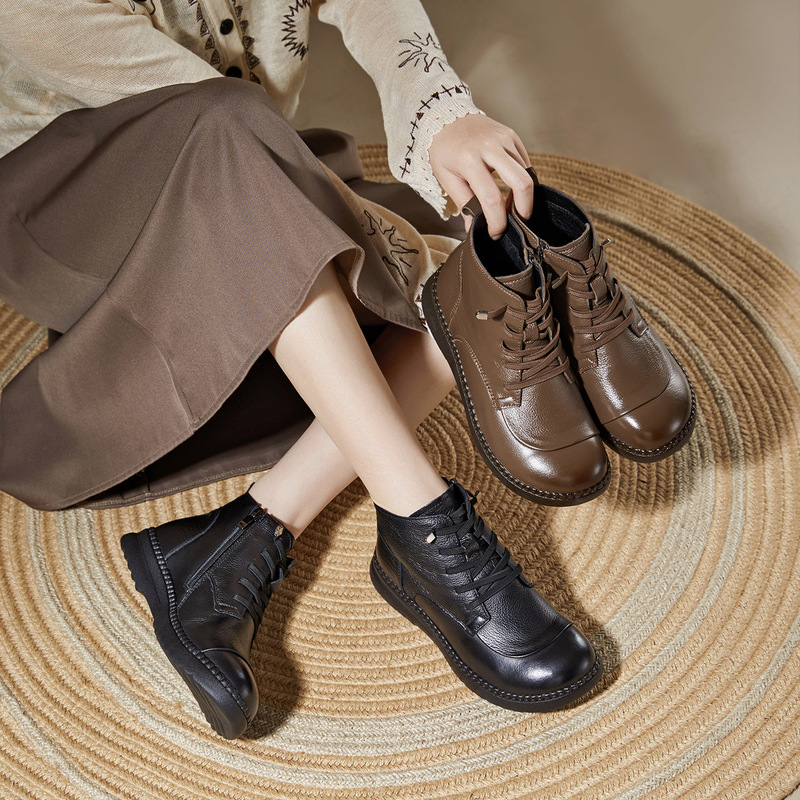 Factory Direct Sale Mom Boots, Genuine Leather Short Boots, Soft Leather, Retro Autumn and Winter Style, Fleece-Lined Warm Cotton Shoes for Women, Middle-Aged and Elderly, Flat-Soled Factory Direct Sale Mom Boots, Genuine Leather Short Boots, Soft Leather, Retro Autumn and Winter Style, Fleece-Lined Warm Cotton Shoes for Women, Middle-Aged and Elderly, Flat-Soled