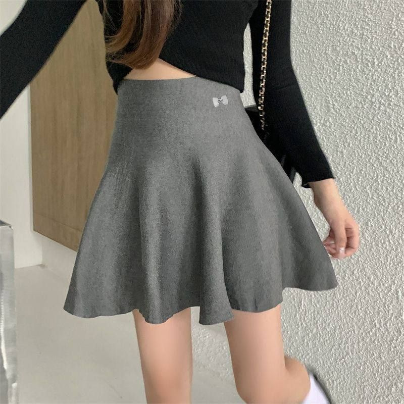温柔系学院风蓬蓬短裙女2025夏季新款修身超显腿长小个子a字短裙