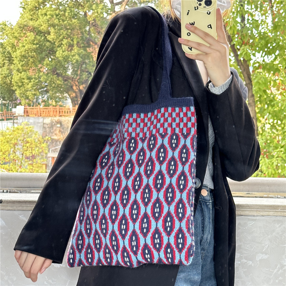 Mujeres Medio Tejer Geométrico Estilo Vintage Abierto Bolsas De Hombro display picture 12