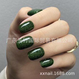 32 pieces of pressing nail art short nail art simple emerald green glitter powder wearable nail detachable finished fake nail patch