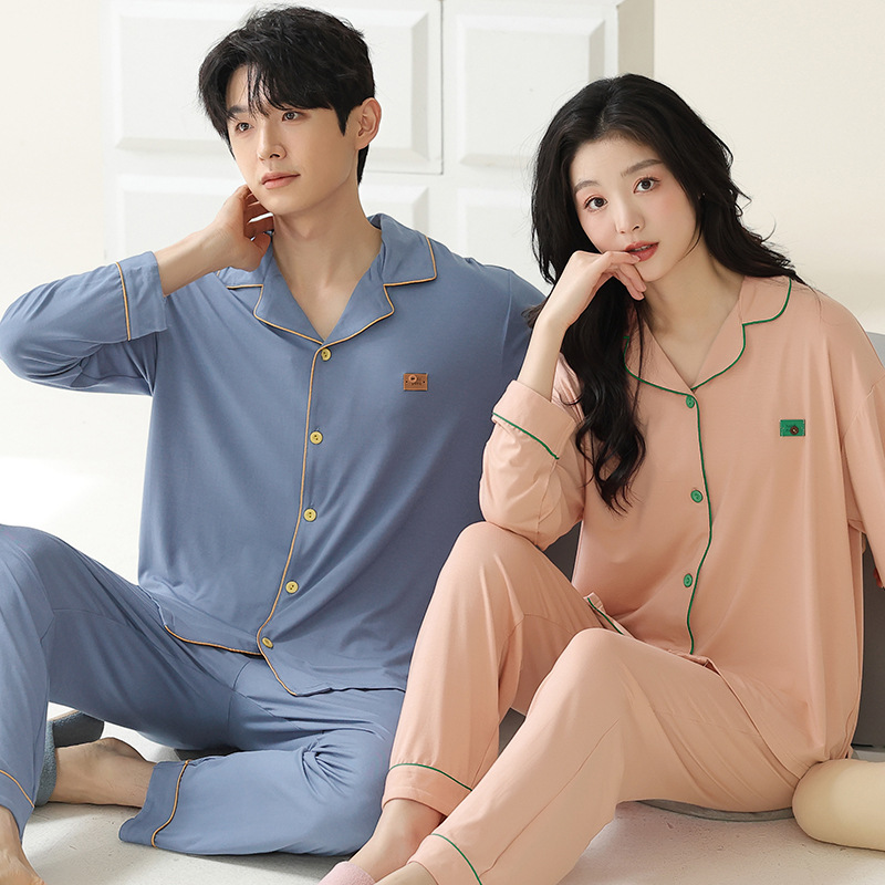 Pajama de pareja de primavera y otoño delgado moda pantalones de manga larga cardigan juvenil simple conjunto de ropa casera casual