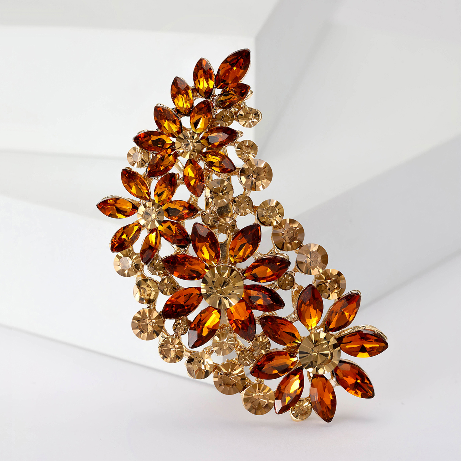 31g Weight Rhinestones Inlay Material Brooches Classification Holiday Occasion Alloy Material Flower Pattern Women's Gender Inlay Design Elegant Style Elegant Pin Flower Alloy Inlay Rhinestones Women's Brooches 10