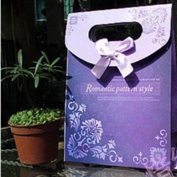 供应礼品纸袋 生日礼品袋