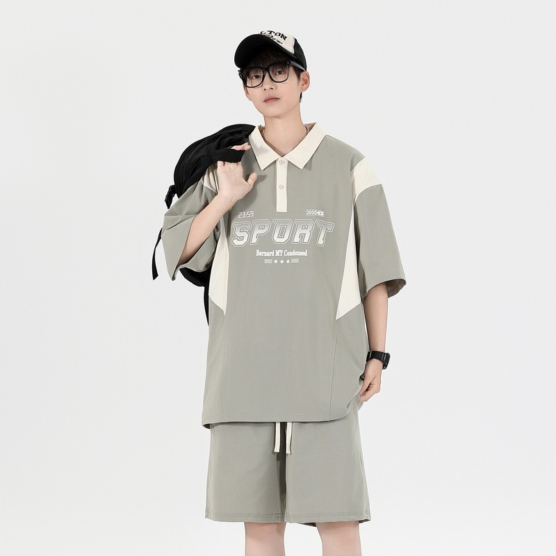 Joven hombre 2025 verano polo solapa suelta traje de manga corta marca de moda deportes de gran tamaño traje de dos piezas