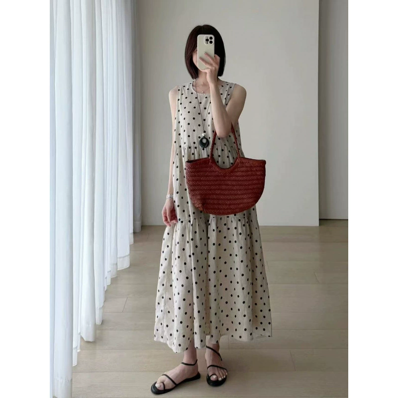 Женское платье в стиле французского ретро с полосками, свободное повседневное платье-жилет с длинным подолом и без рукавов для раннего лета 2025 года