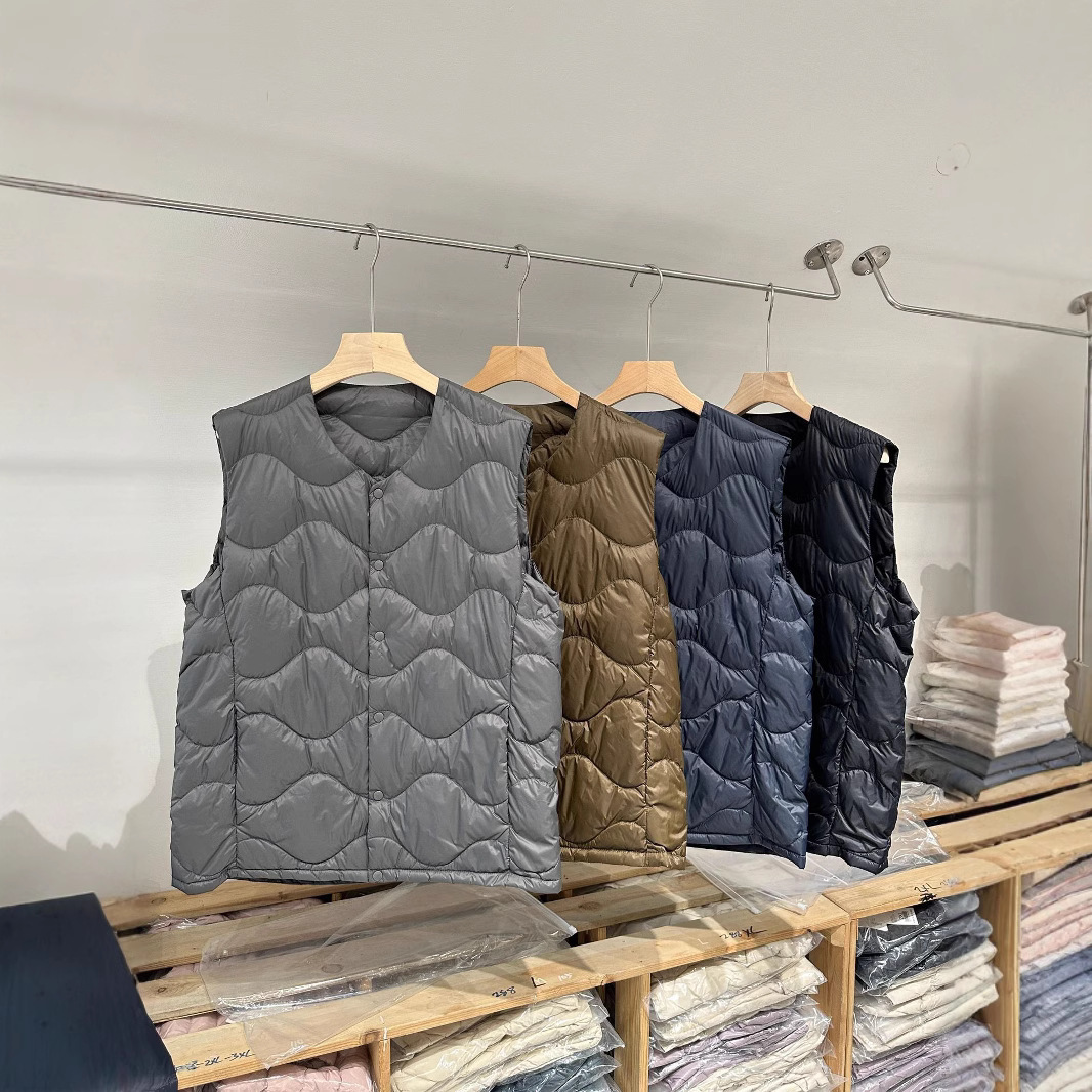 男士轻薄羽绒马甲2024秋冬新款时尚保暖配工作服内搭内穿贴身内胆