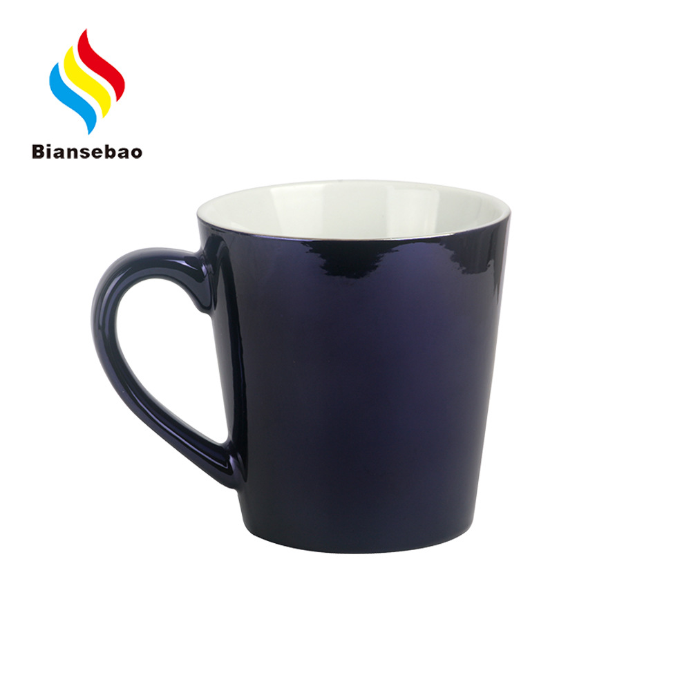 厂家直供黑色v型陶瓷变色杯 11oz陶瓷咖啡马克杯 陶瓷感温变色杯