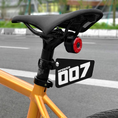 高速道路車007アクリル車尾装飾ブランドマウンテンバイク自転車スタンド破風ブランド趣味アクセサリー