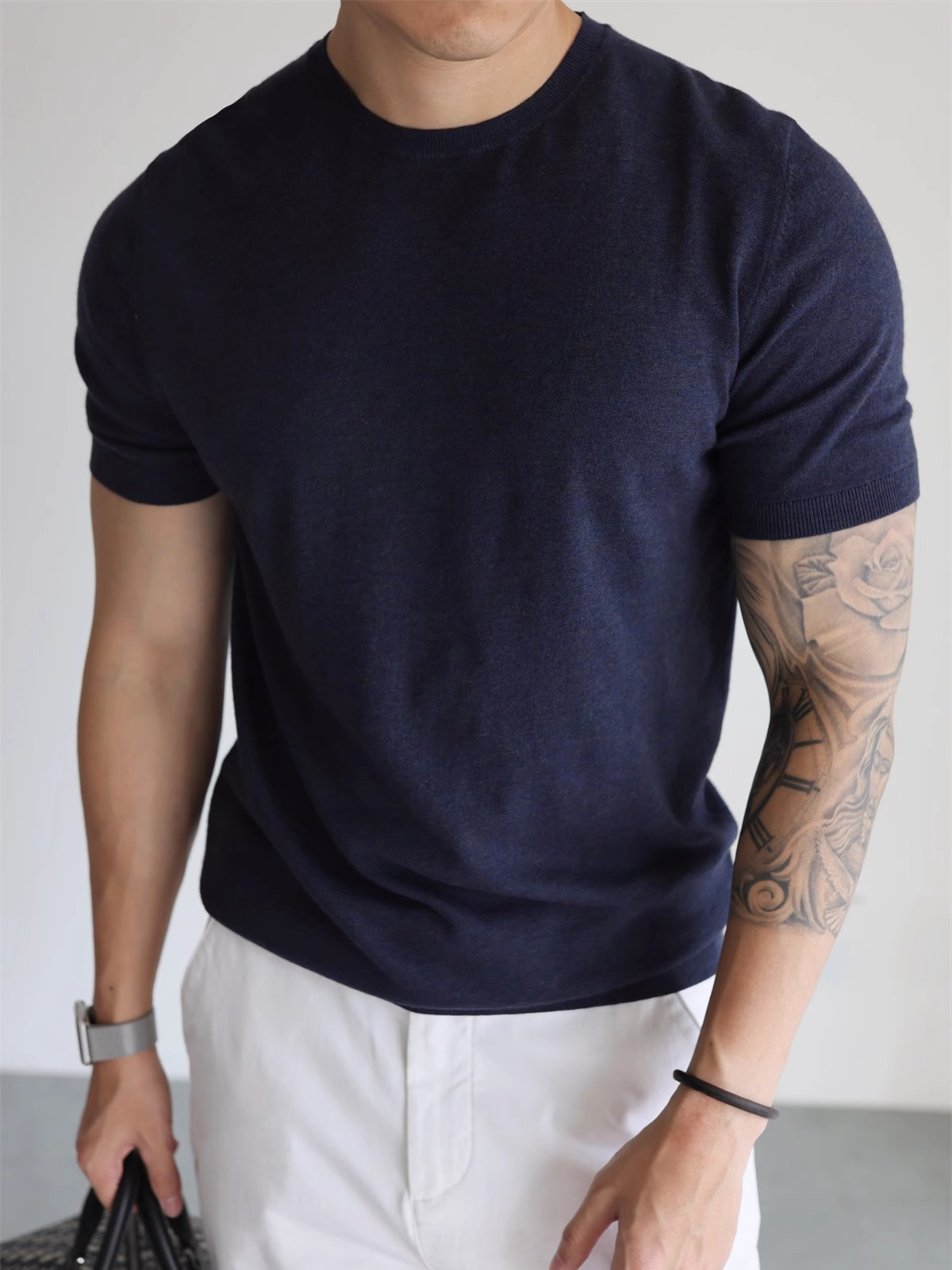 アメリカンスモールネックラインニットアイスシルクTシャツメンズクールスリムフィットワークウェア半袖スウェットシャツビジネス通勤ボトリングシャツ