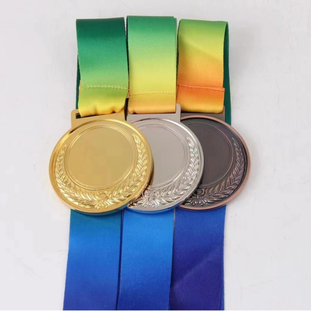 Medalla de metal Maratón Juegos Medalla de oro Jardín de infantes Medalla de oro, plata y bronce Honor Listado Producción