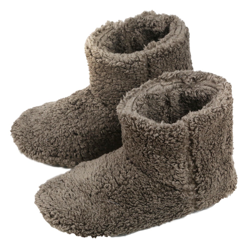 Botas altas de estilo japonés de invierno con zapatos de confinamiento de tacón alto de felpa de interior de algodón acolchado zapatos de felpa caliente zapatillas de felpa para mujeres