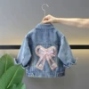 Jacket with bow