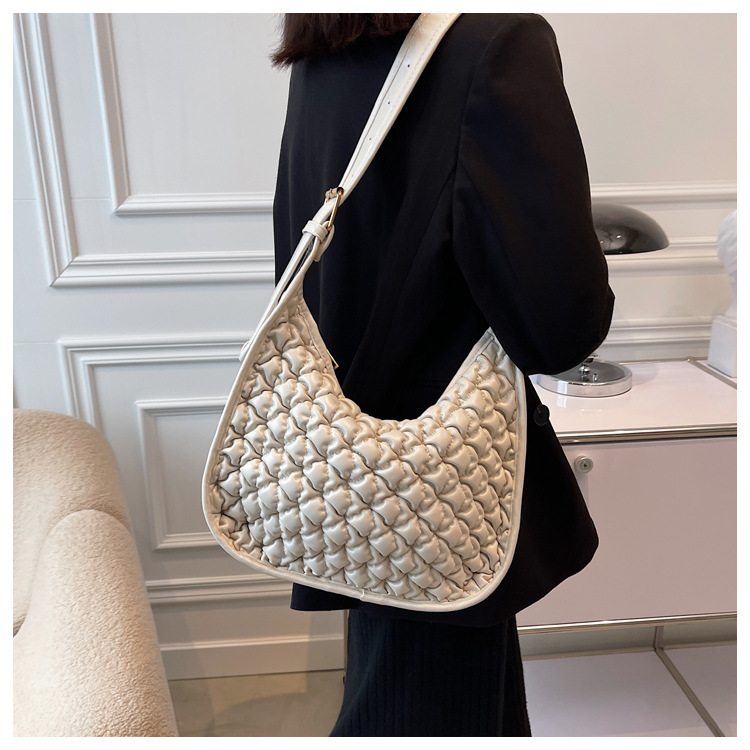 Wide Shoulder Strap Messenger Bag Casual Soft Leather Tote Embroidery Thread Single Shoulder Fashion Underarm Bag display picture 8