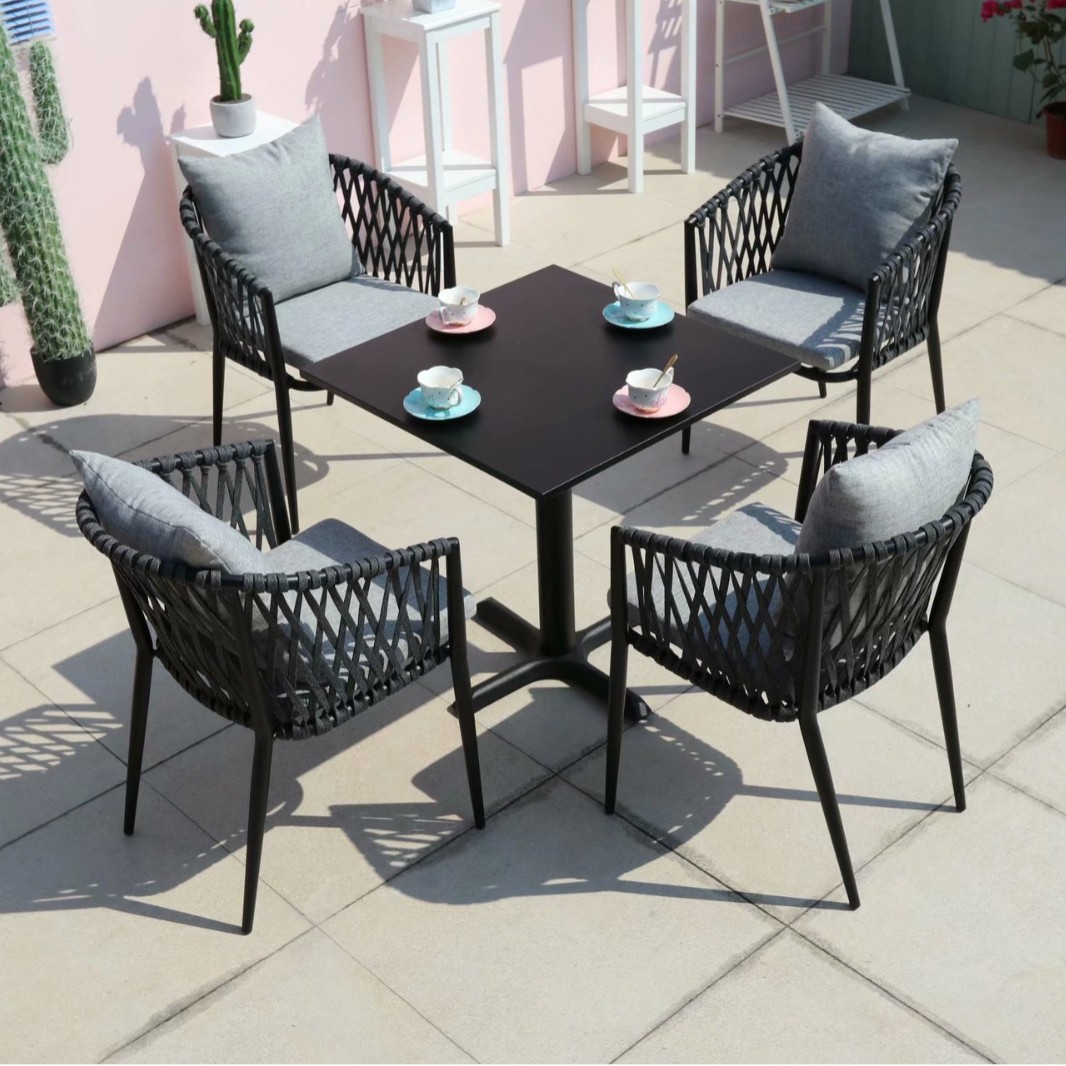 추앙케 블랙 70 스퀘어 4 발톱 기둥 플랫폼 05