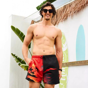 Black and Red Double Color Butt Design Sunset Coconut Tree Fashion 3D Printing Men's Breathable Shorts Loose Beach Pants