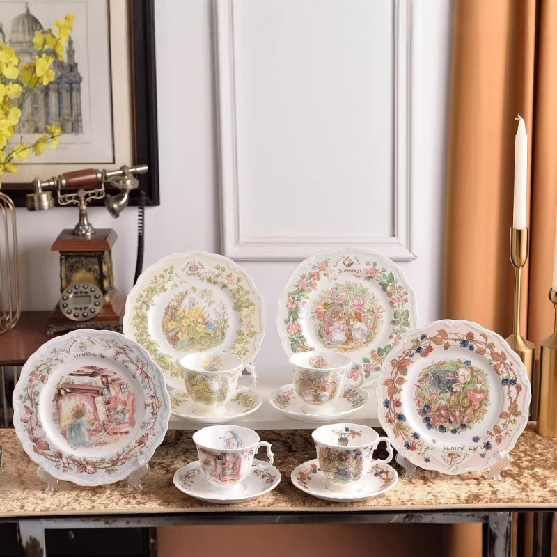 Royal Doulton Four Seasons Appreciation Plate Mouse Moving Plate Dessert Coffee Cup and Saucer Black Tea Cup and Saucer Set Gift Box Royal Doulton Four Seasons Appreciation Plate Mouse Moving Plate Dessert Coffee Cup and Saucer Black Tea Cup and Saucer Set Gift Box