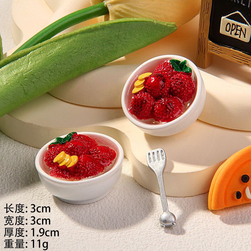 DIY冷蔵庫はアクセサリーのおもちゃの部品を貼ってデザートのケーキをシミュレーションします。|undefined