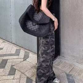 大码胖妹妹美式迷彩工装牛仔裤女夏显瘦阔腿裤梨形身材垂感拖地裤