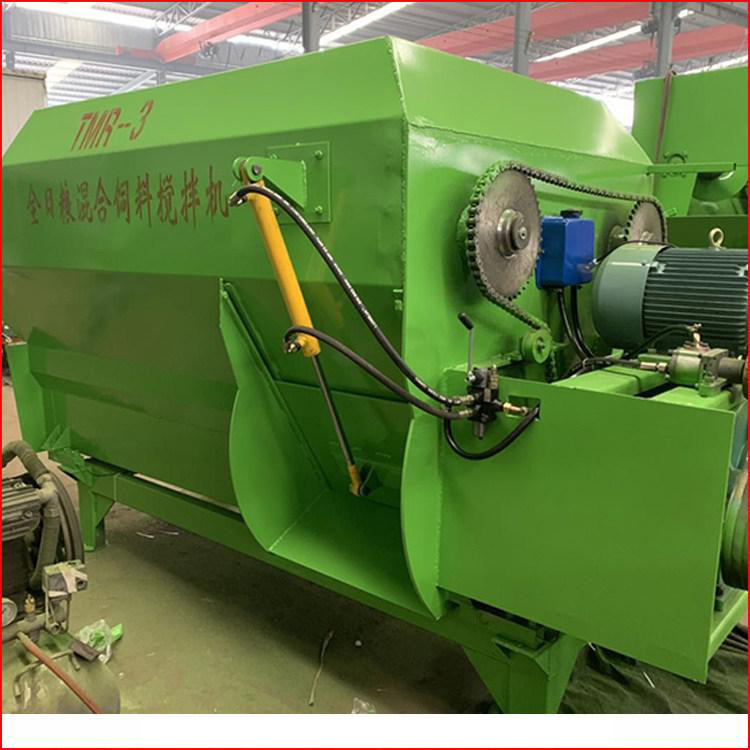 青贮饲料混合机 精细料搅拌机 生产厂家