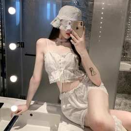 情趣内衣纯欲吊带短裤套装白色少女睡衣露肚脐灯笼裤性感家居套装