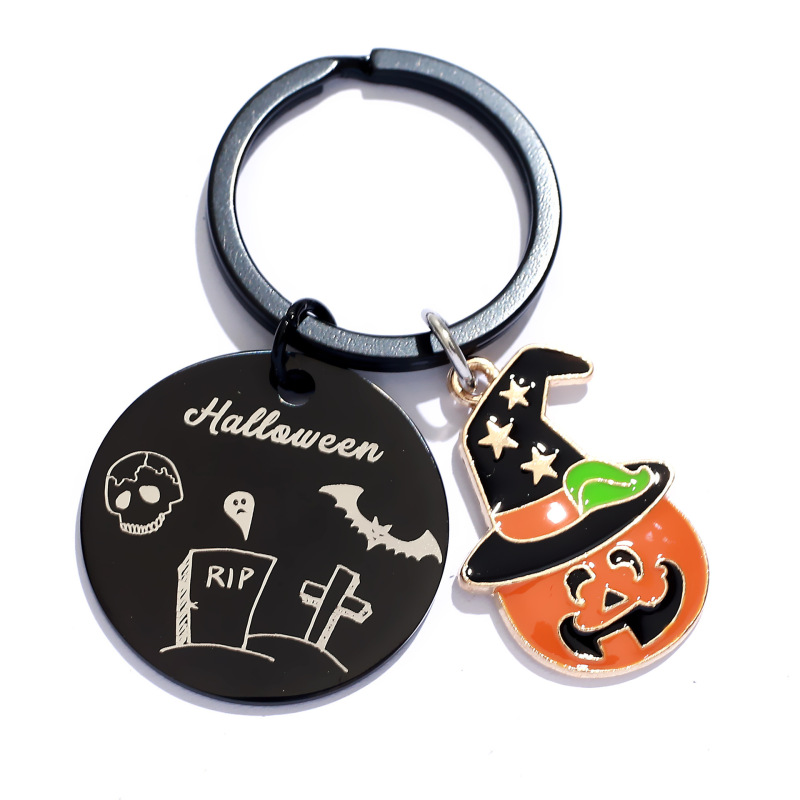 国境を越えて人気のある趣味のかぼちゃのアクセサリーがハロウィーンのキーホルダーを飾っています。|undefined