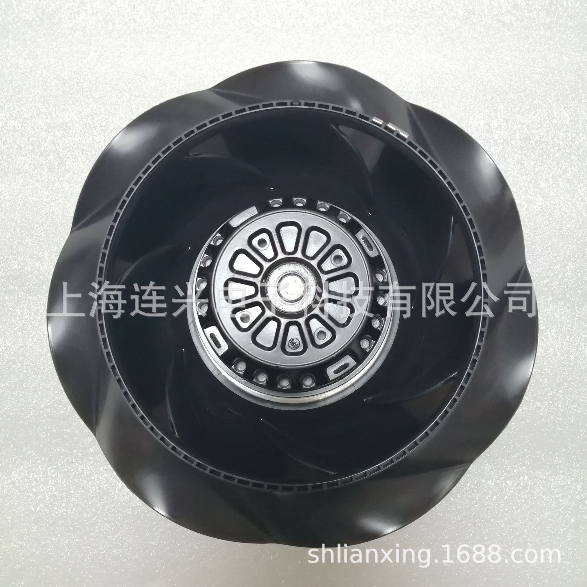 德国ebmpapst R2E250-RB06-01 250mm曲线叶轮离心风机