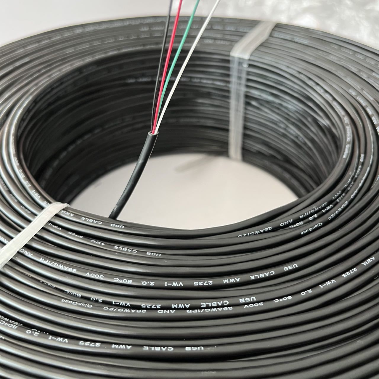 生产厂家大量批发 网络视频线 音视频线