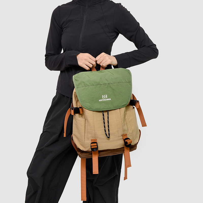 Lightweight Outdoor Mountaineering Bag All-match Backpack for College Students Women's Casual Travel Bag Niche Design Contrast Color Student Bag