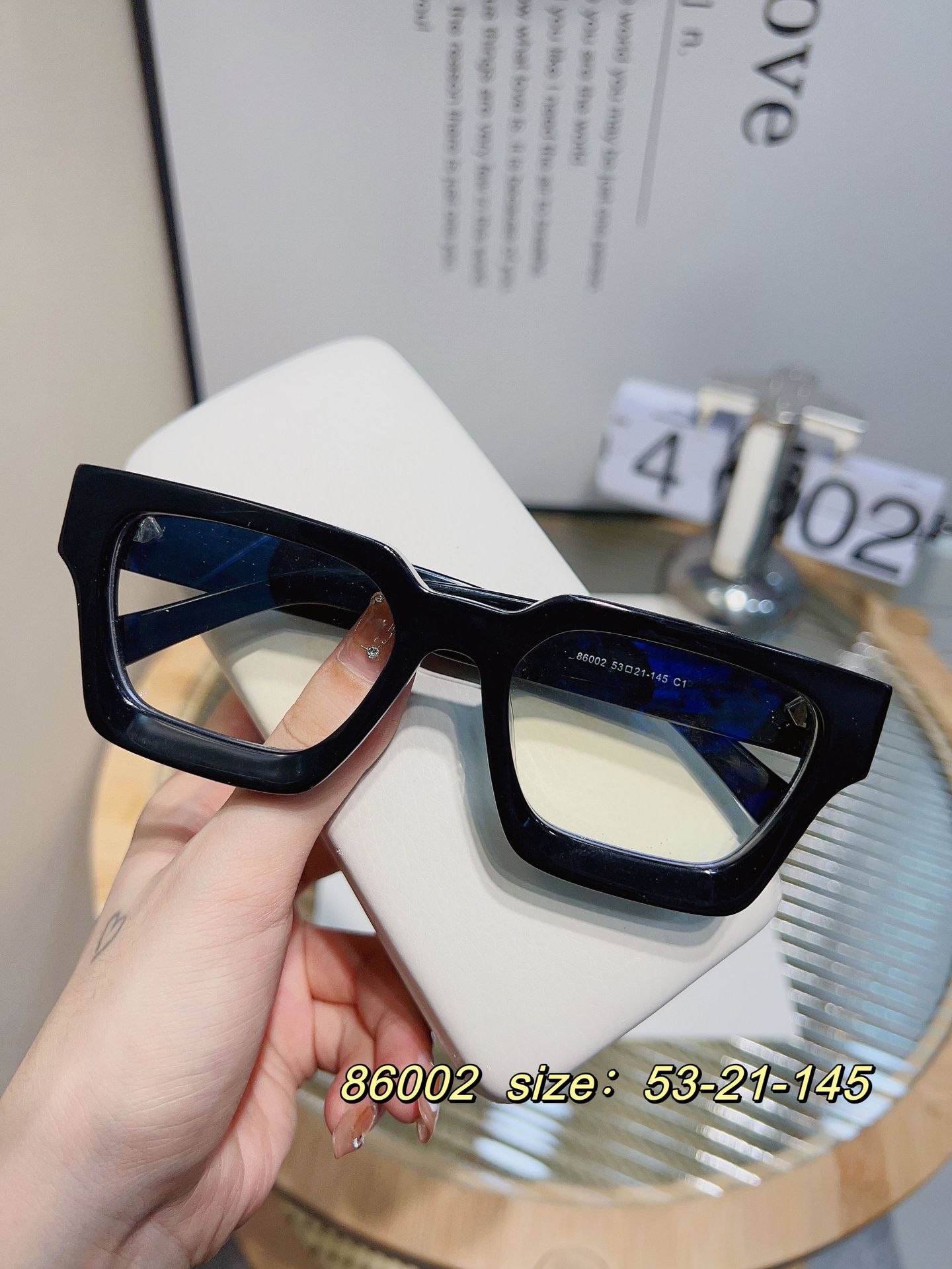 e1749031-7fc2-46e5-b4e4-c7a472