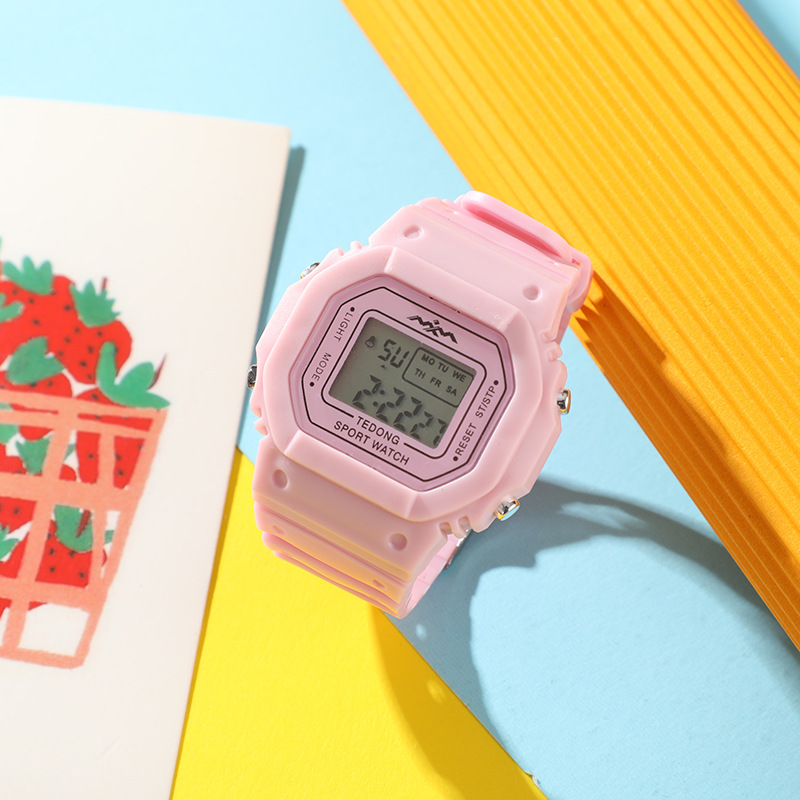 Reloj estudiante niños unicornio cuadrado Matcha verde pequeño cuadrado impermeable reloj despertador luminoso reloj electrónico